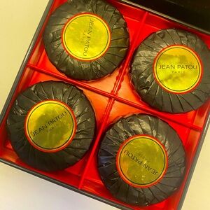 JOY JEAN PATOU PARIS 4 x 50g Perfumed Soap
